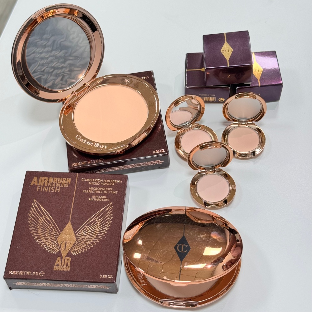 Charlotte Tilbury Airbrush Fla - Luxury Skincare Kit 评论和价格