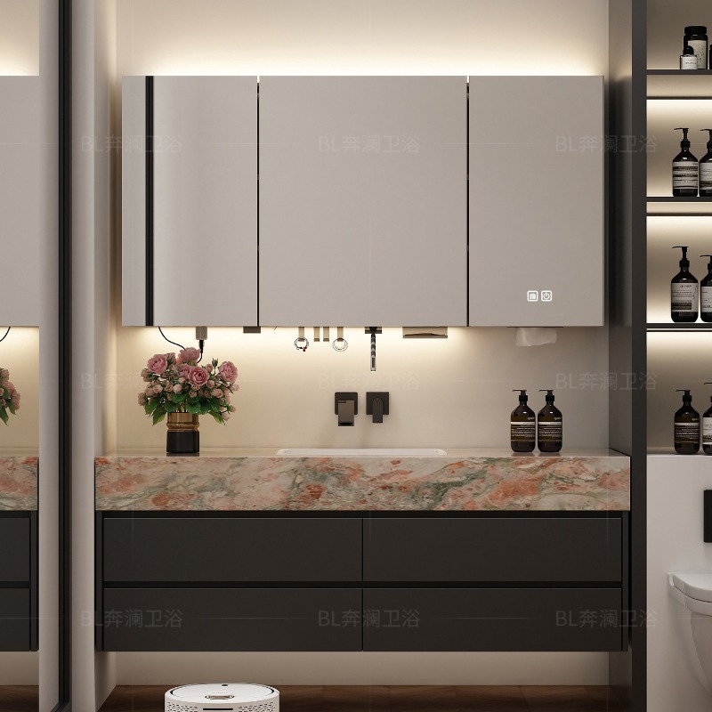 Luxury Mirror Bathroom Cabinet - Luxury Skincare Accessories 评论和价格